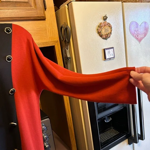 Women’s Vintage Color Block Black Burnt Orange JRT Button Detail below the knee - Picture 8 of 9